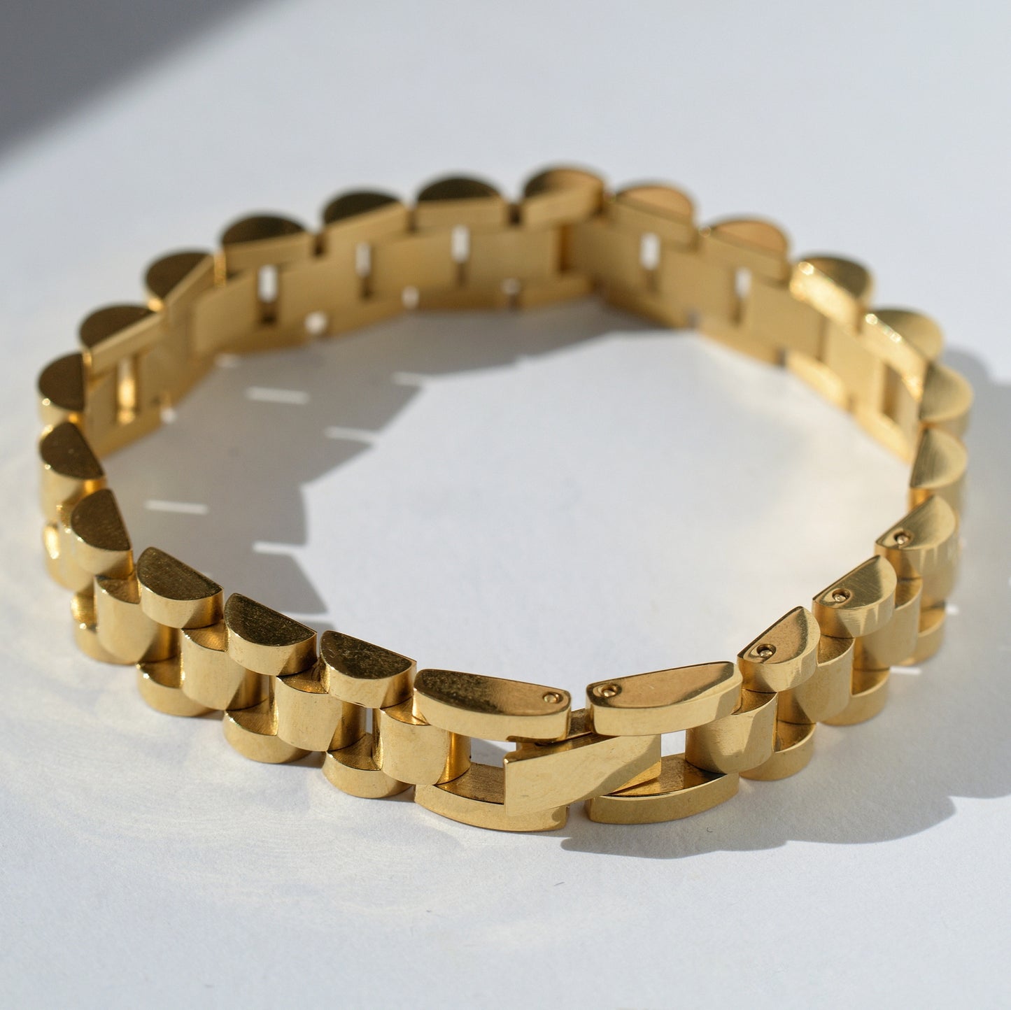 Watch link bracelet